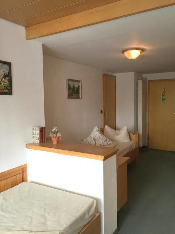 Hotel Haus Daheim à Oberstaufen Extérieur photo